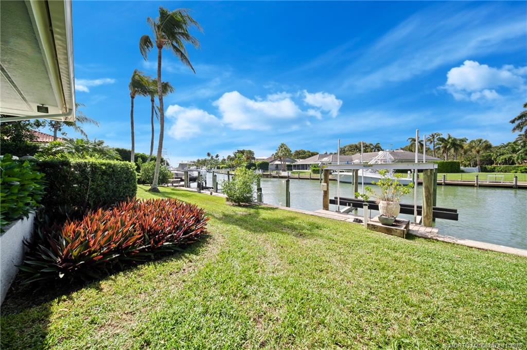 7 Island Road Stuart, FL 34996 - Photo 12 of 67