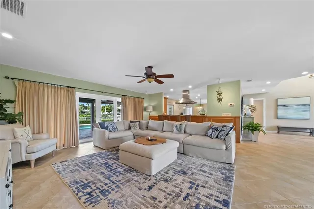 $3,300,000 | 7 Island Road, Stuart, FL 34996
