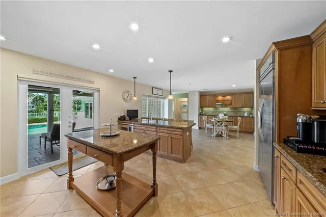 $3,300,000 | 7 Island Road, Stuart, FL 34996