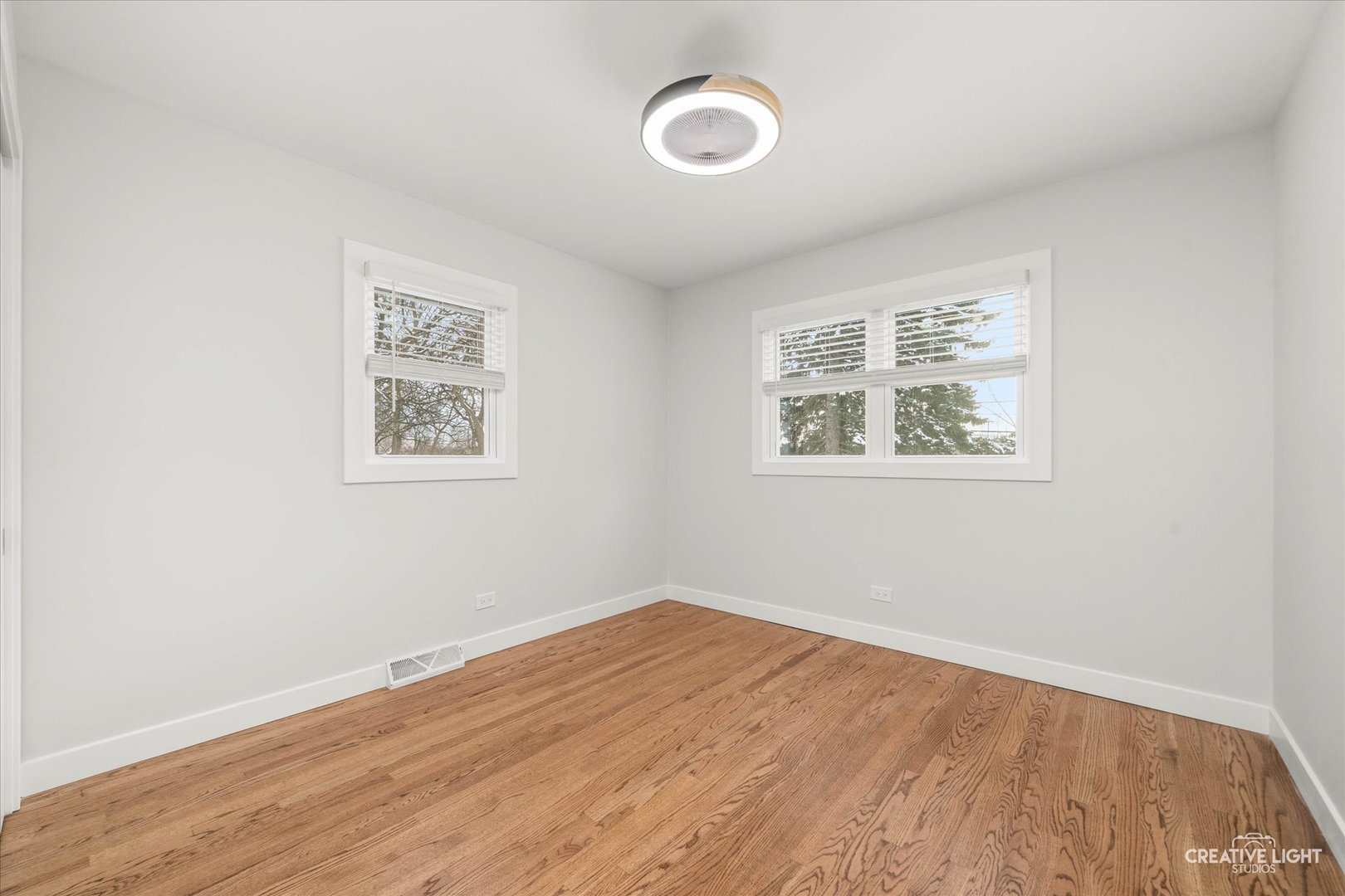 704 Plainfield Road Downers Grove, IL 60516 - Photo 20 of 40