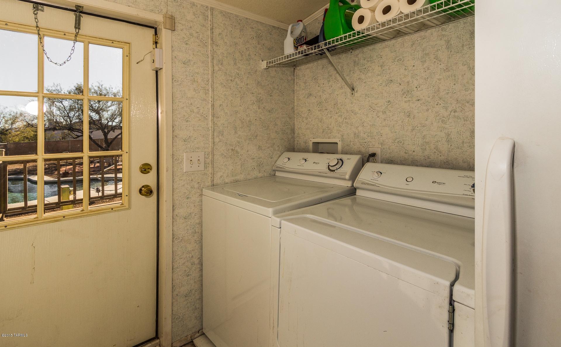 9635 South Spider Rock Road Vail, AZ 85641 - Photo 17 of 22 Gallery Image 17