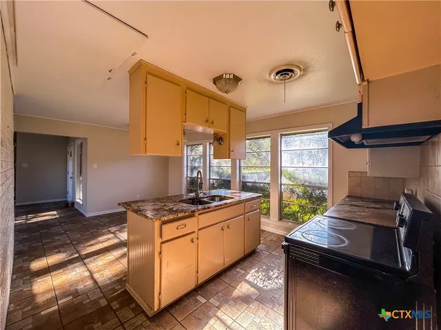 $289,900 | 902 Joplin Street, Victoria, TX 77904