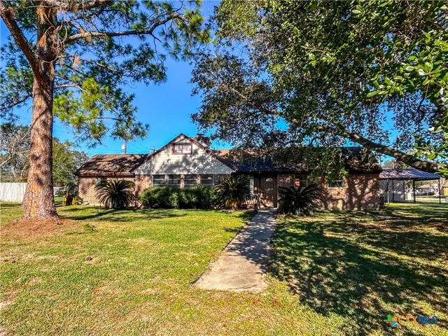 $289,900 | 902 Joplin Street, Victoria, TX 77904