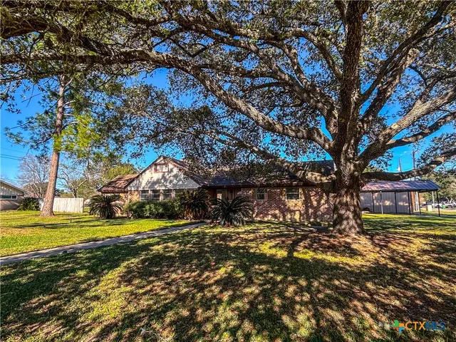 $289,900 | 902 Joplin Street, Victoria, TX 77904