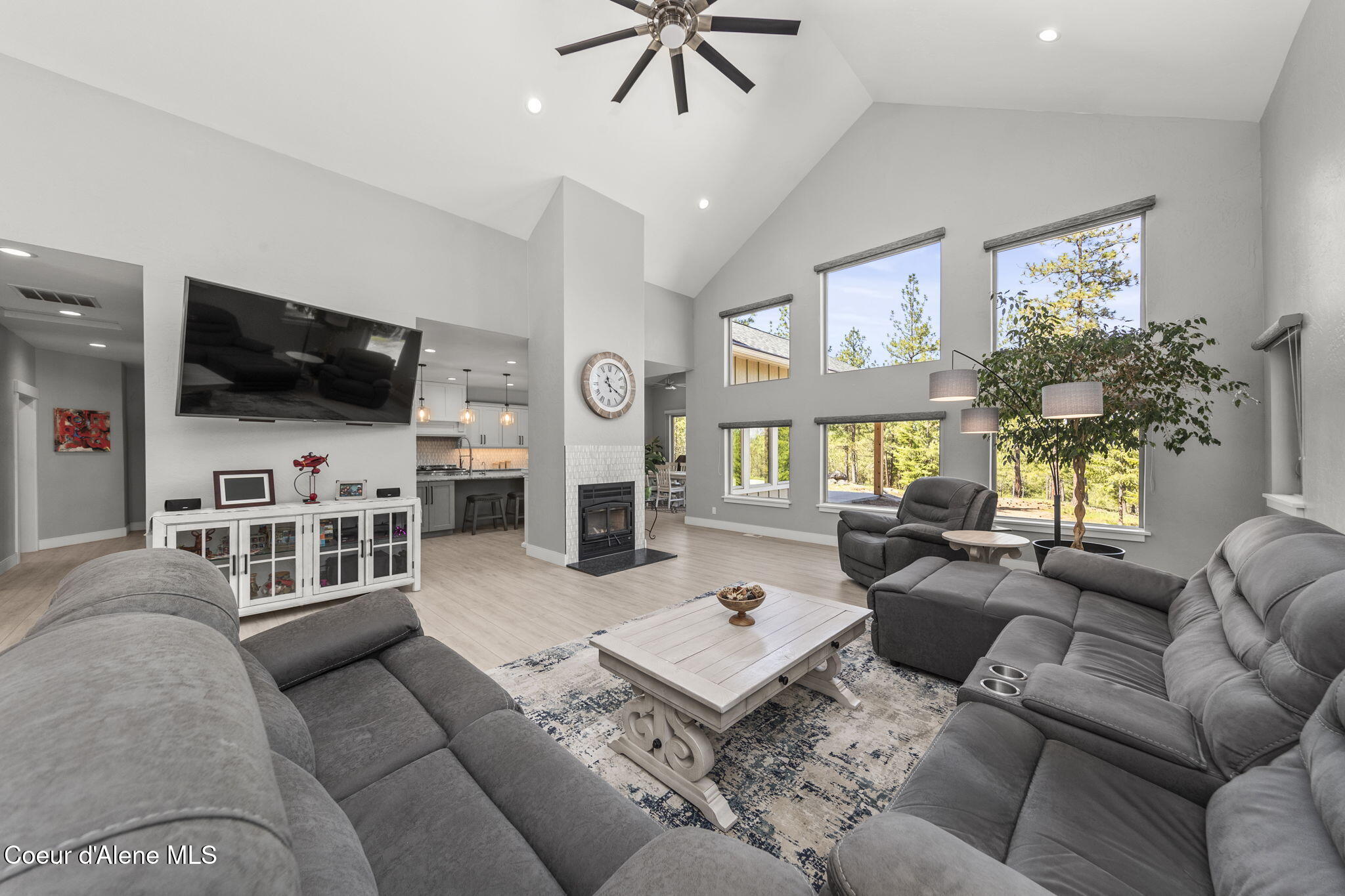 19643 West Treend Road Post Falls, ID 83854 - Photo 15 of 57 12-web-or-mls-Living-Room-3
