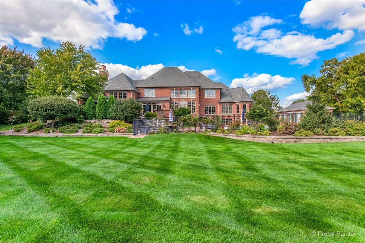 36W535 Hunters Gate Road St. Charles, IL 60175 - Photo 11 of 45