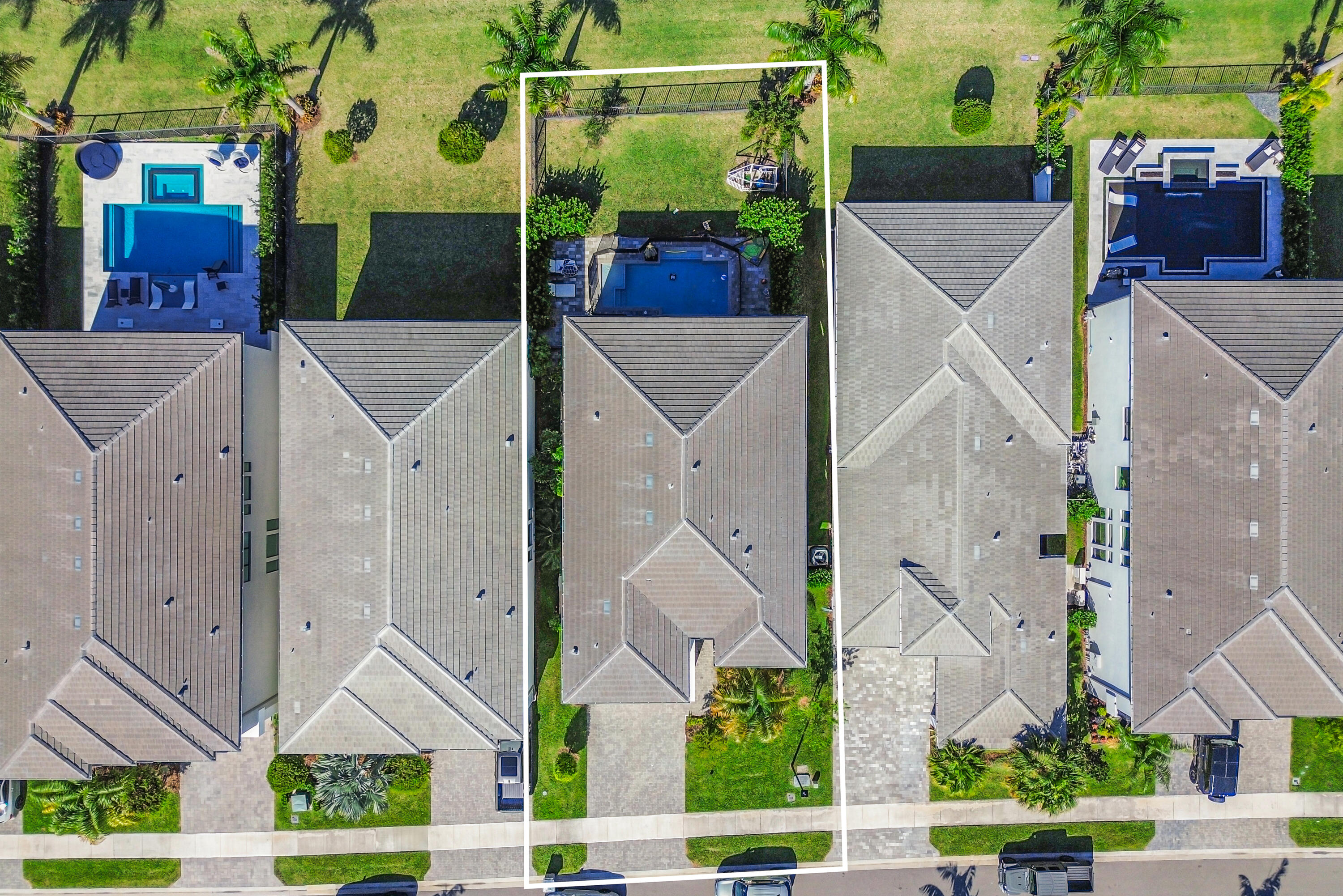 8593 Swinley Frst Way Boca Raton, FL 33434 - Photo 27 of 35 an aerial view of multiple houses