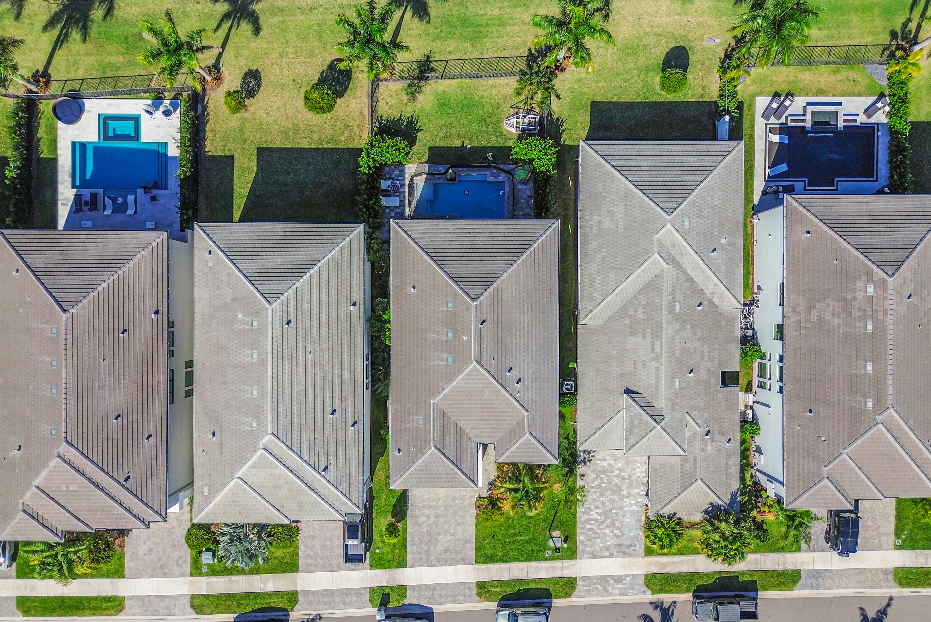 8593 Swinley Frst Way Boca Raton, FL 33434 - Photo 28 of 35 an aerial view of multiple houses with a yard
