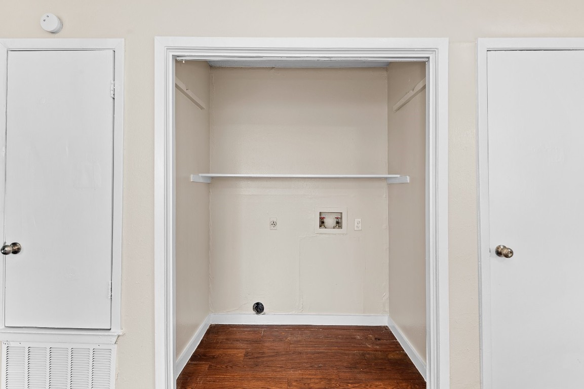 8412 Garcreek Circle, Unit D Austin, TX 78724 - Photo 15 of 23 a view of closet