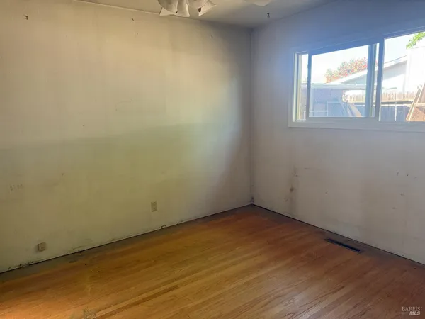 $499,500 | 505 Reynolds Drive, Petaluma, CA 94954