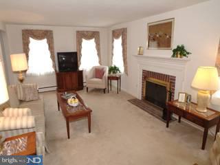 25 Michael Road Havertown, PA 19083 - Photo 2 of 6