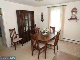 25 Michael Road Havertown, PA 19083 - Photo 3 of 6