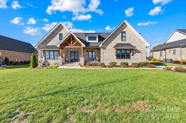 a view of outdoor space with city view