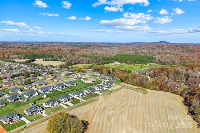 $775,000 | 2983 Tavistock Lane, Lincolnton, NC 28092