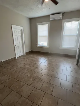 $1,695 | 214 West Buena Vista Avenue, North Augusta, SC 29841