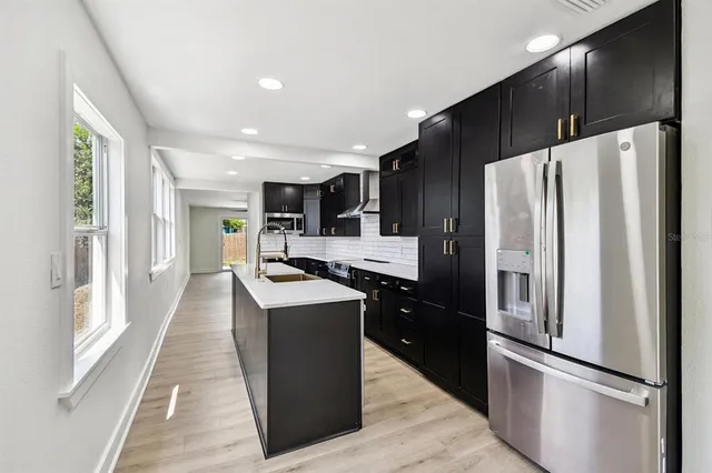 $419,900 | 4627 20th Avenue South, St. Petersburg, FL 33711