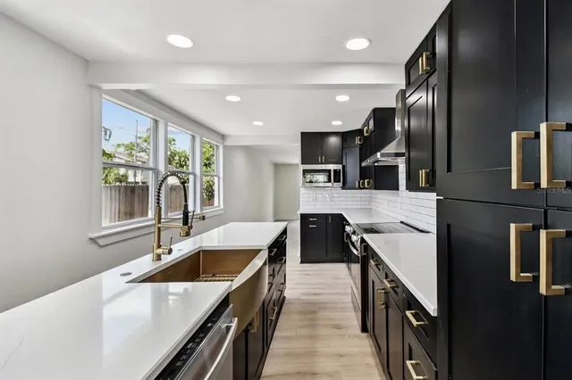 $419,900 | 4627 20th Avenue South, St. Petersburg, FL 33711