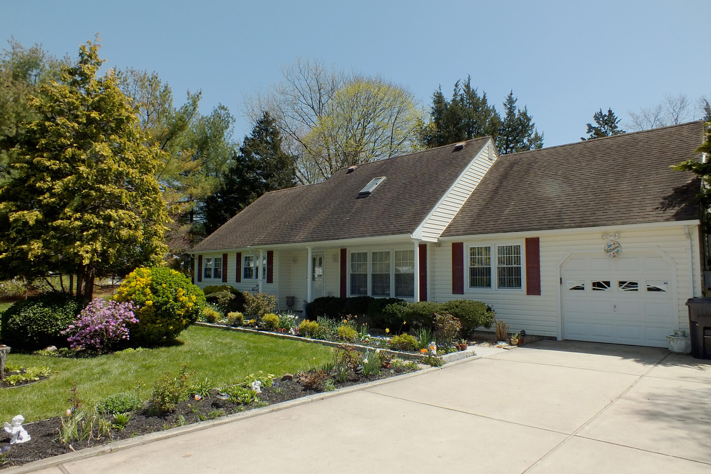 2305 Lanes Mill Road Brick, NJ 08724 - Photo 2 of 29 2305 Lanes Mill Road