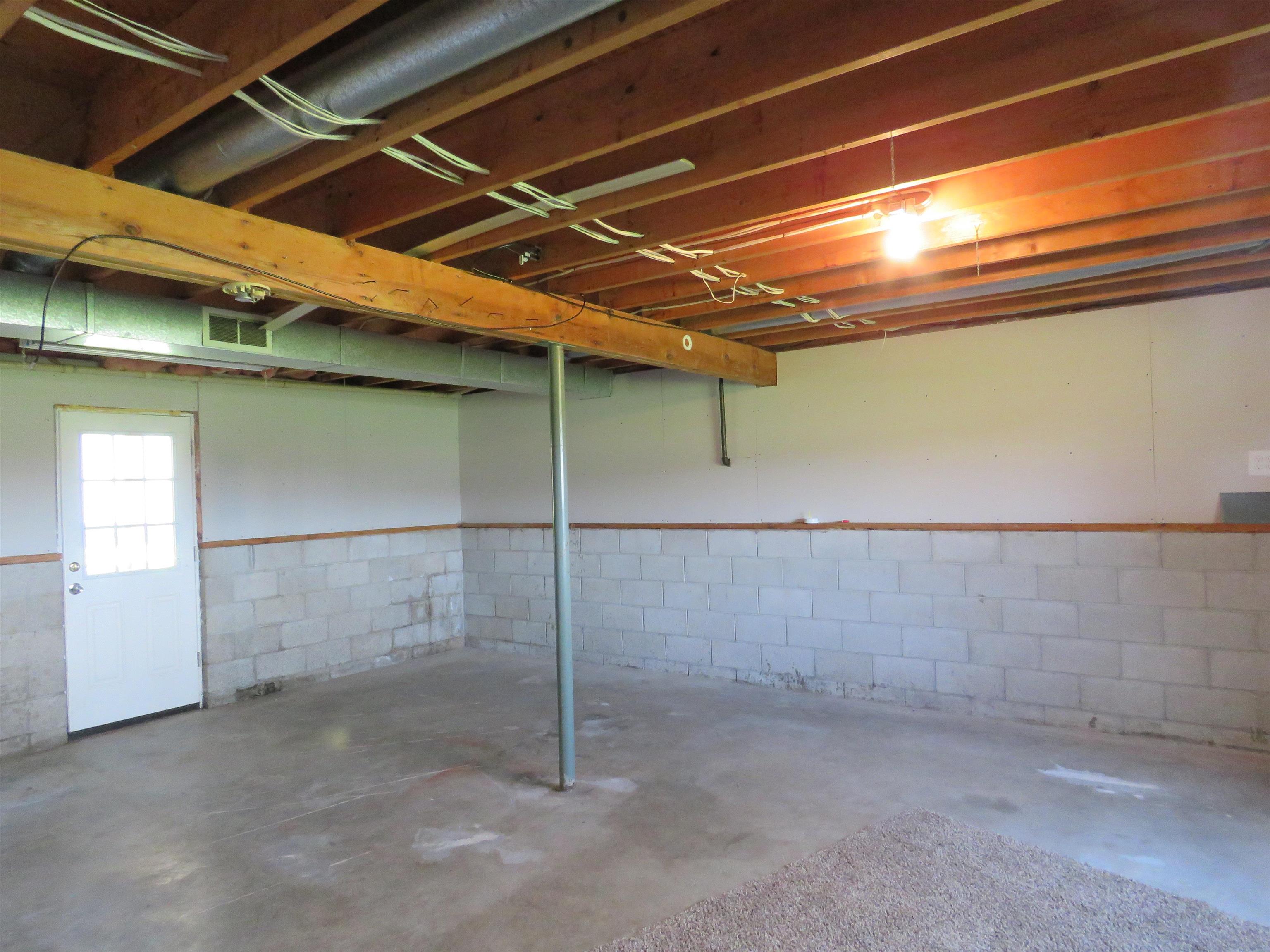 9952 Freedom Road Cadillac, MI 49601 - Photo 16 of 25 1899707-15.JPG