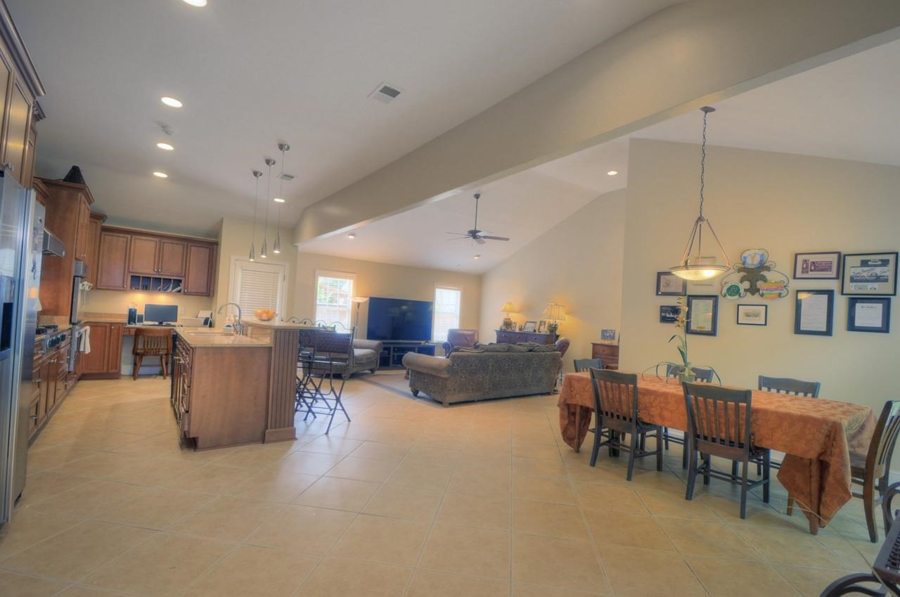 4744 Barfield Road Memphis, TN 38117 - Photo 6 of 25