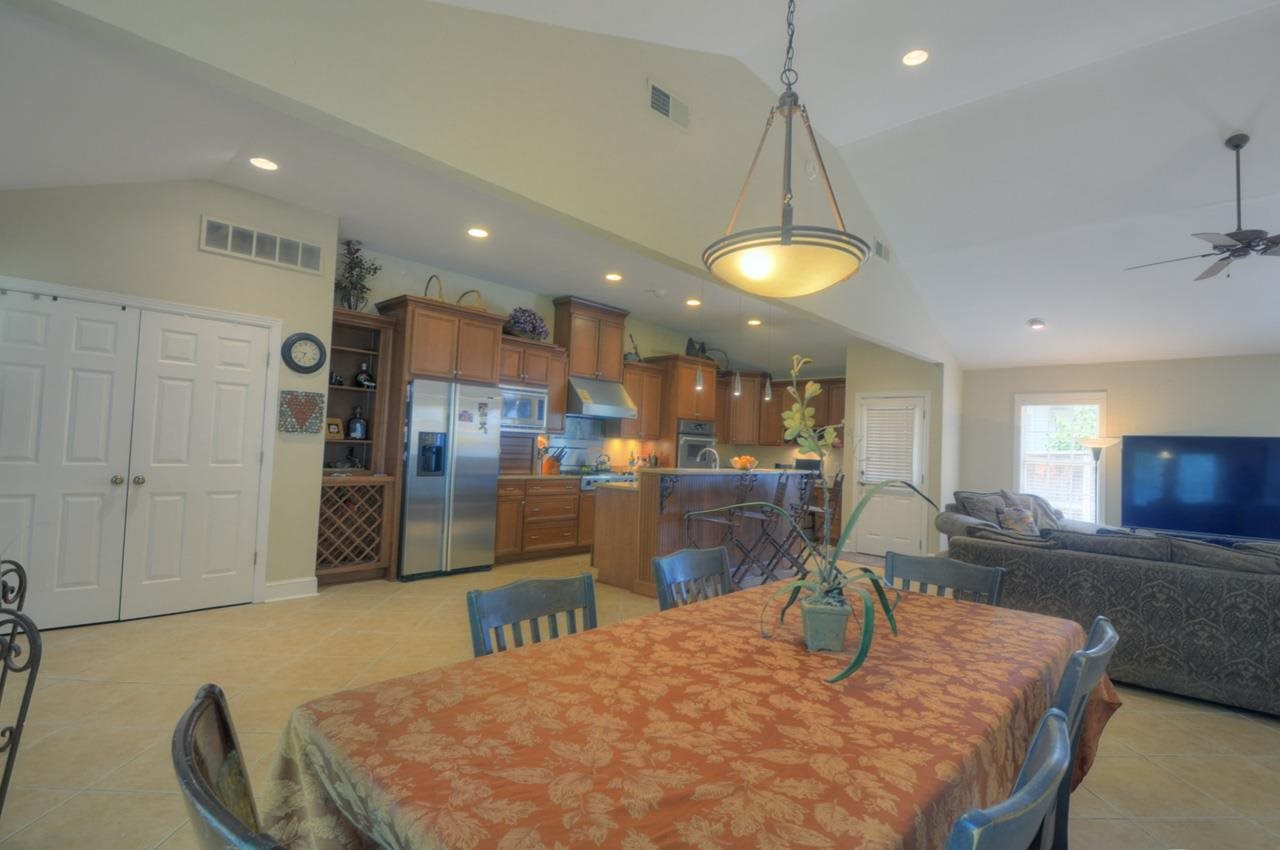 4744 Barfield Road Memphis, TN 38117 - Photo 8 of 25