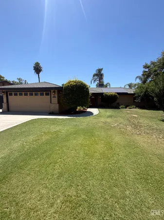 $649,999 | Undisclosed Address, Bakersfield, CA 93312