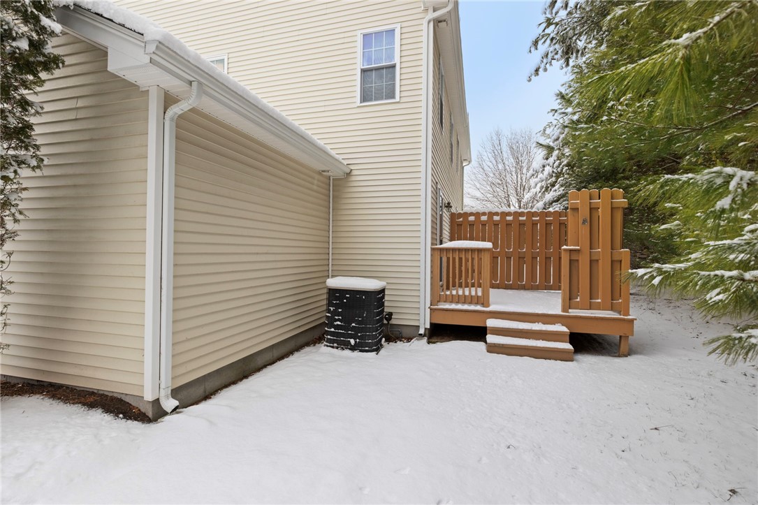 102 Jefferson Road Burrillville, RI 02830 - Photo 8 of 31