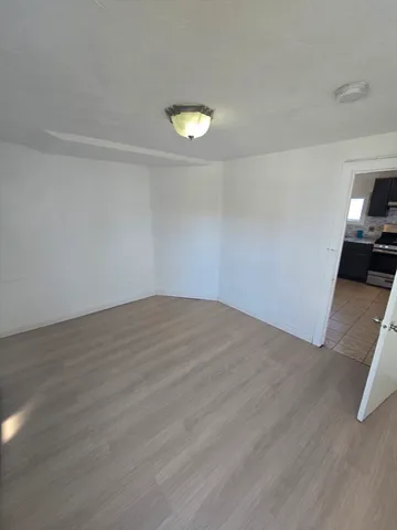 $2,900 | 176 Green Street, Unit 2, Brockton, MA 02301