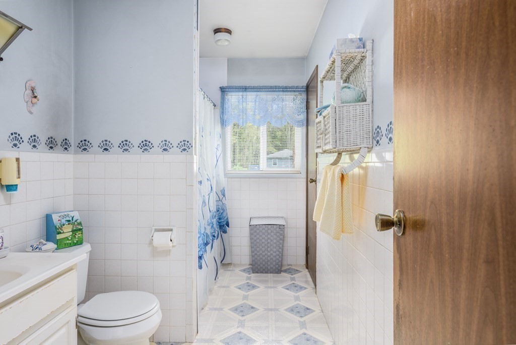 35 Ferry Road Salisbury, MA 01952 - Photo 11 of 28