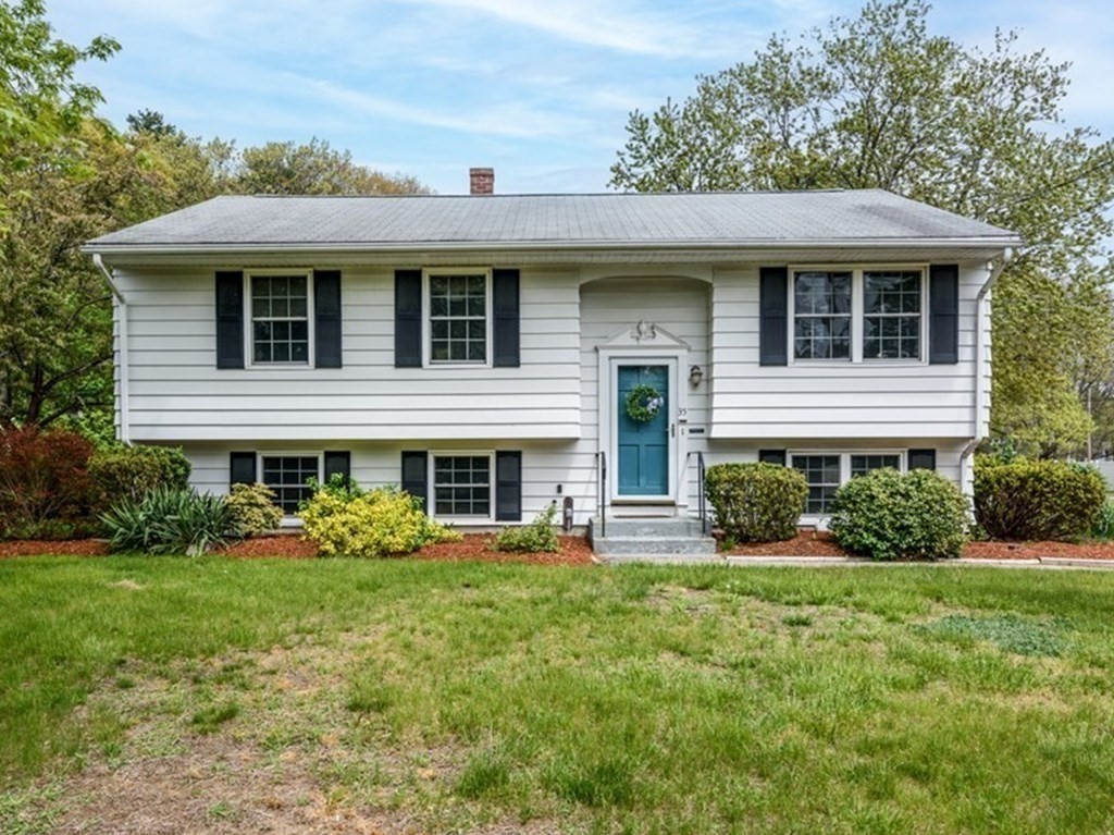 35 Ferry Road Salisbury, MA 01952 - Photo 2 of 28