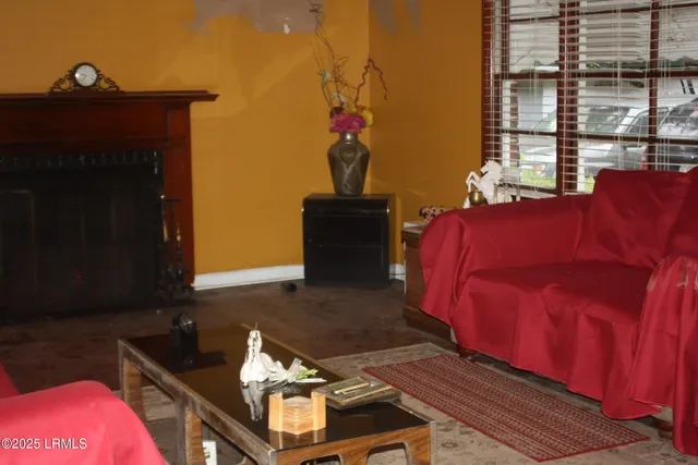 $629,000 | 6804 West Frontage Road West, Coosawhatchie, SC 29912