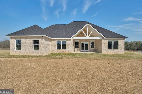 $394,500 | 430 Burlington Drive, Lizella, GA 31052