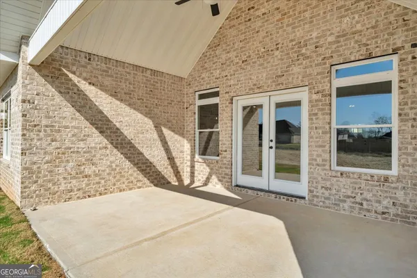 $394,500 | 430 Burlington Drive, Lizella, GA 31052