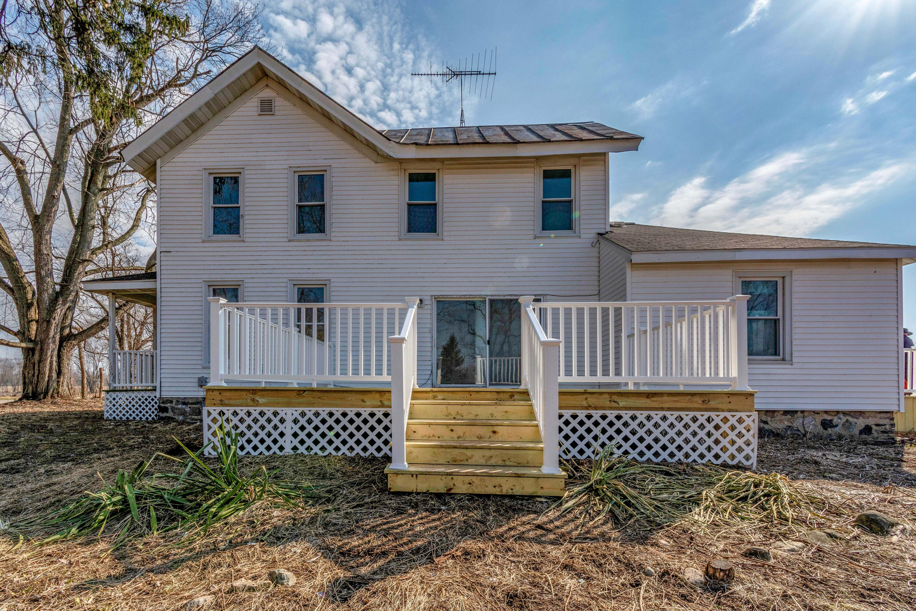 6331 West Bacon Road Allen, MI 49227 - Photo 3 of 40 3
