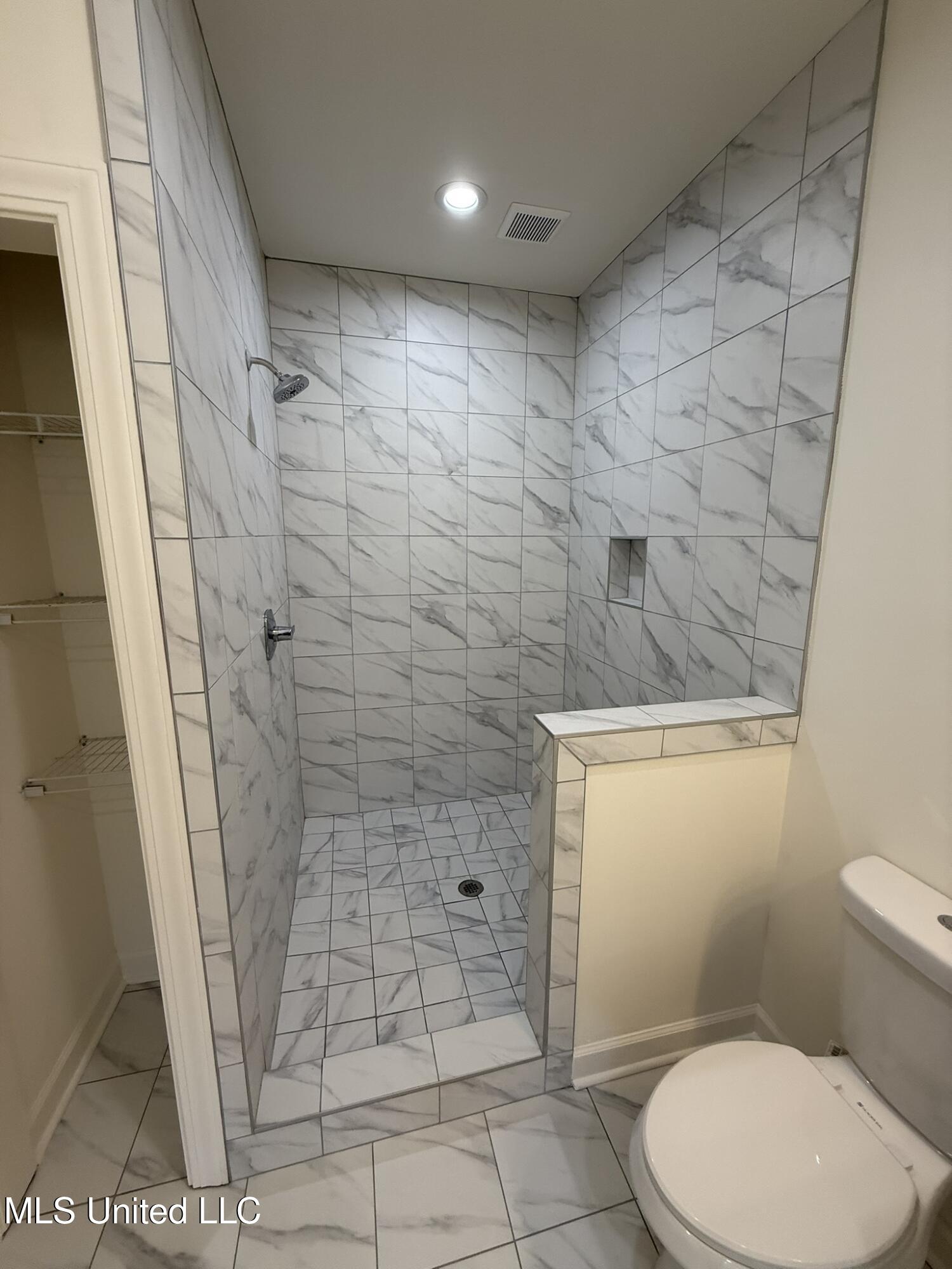 37 Honey Suckle Cove Holly Springs, MS 38635 - Photo 15 of 30 IMG_5147