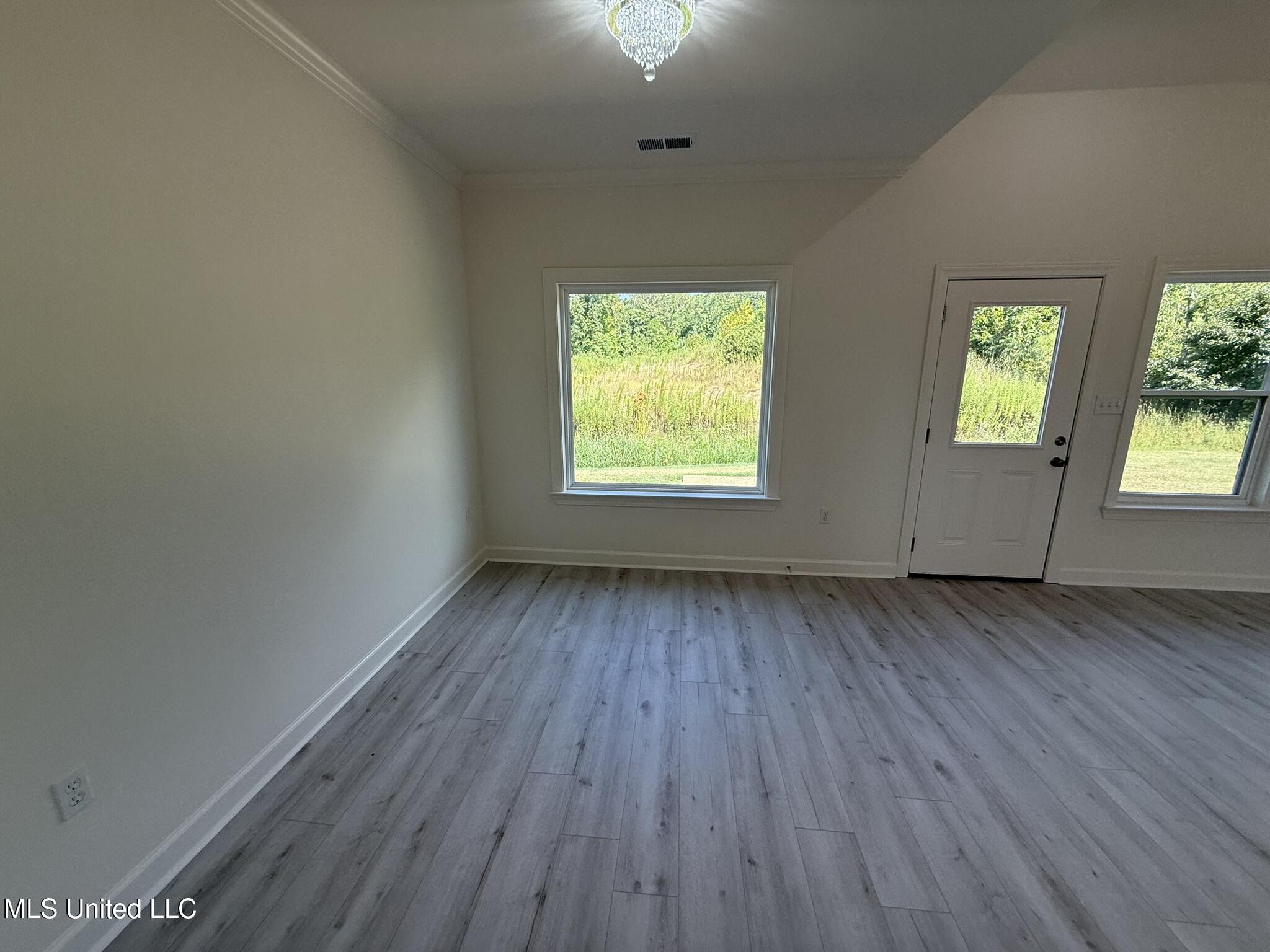 37 Honey Suckle Cove Holly Springs, MS 38635 - Photo 10 of 30 IMG_5142