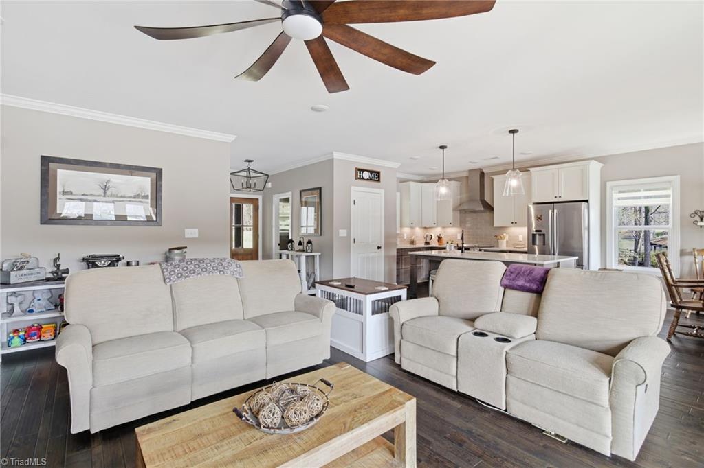 1321 Warf Road Lexington, NC 27292 - Photo 12 of 48