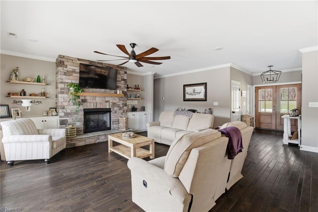 1321 Warf Road Lexington, NC 27292 - Photo 13 of 48