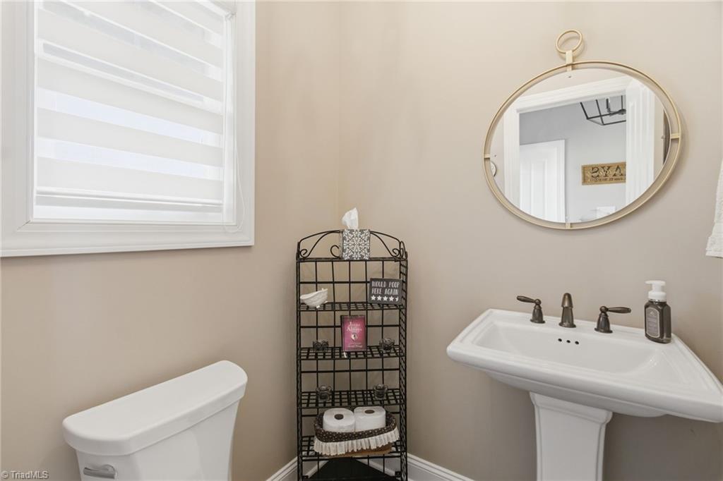 1321 Warf Road Lexington, NC 27292 - Photo 9 of 48