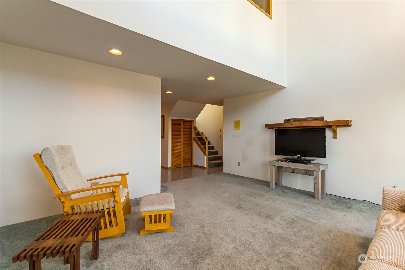 3376 Northgate Road Bellingham, WA 98226 - Photo 12 of 38 a living room with furniture and a flat screen tv