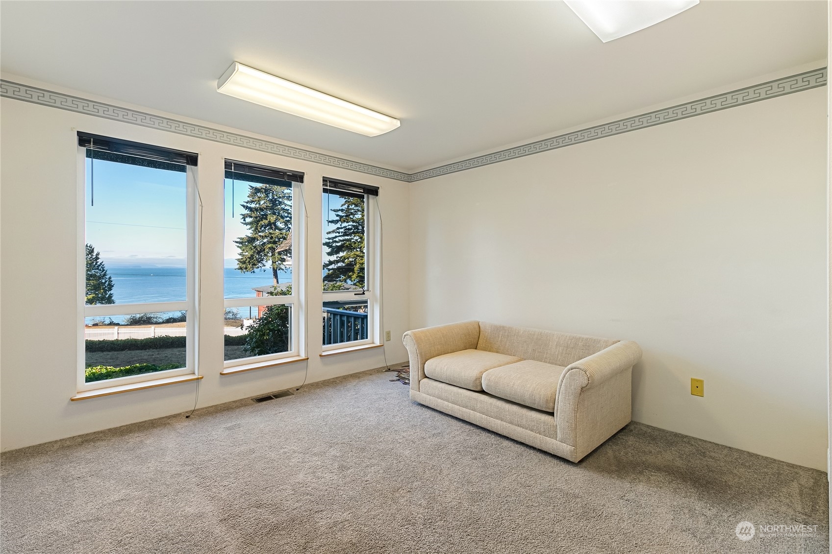 3376 Northgate Road Bellingham, WA 98226 - Photo 21 of 38 a living room with furniture and a large window