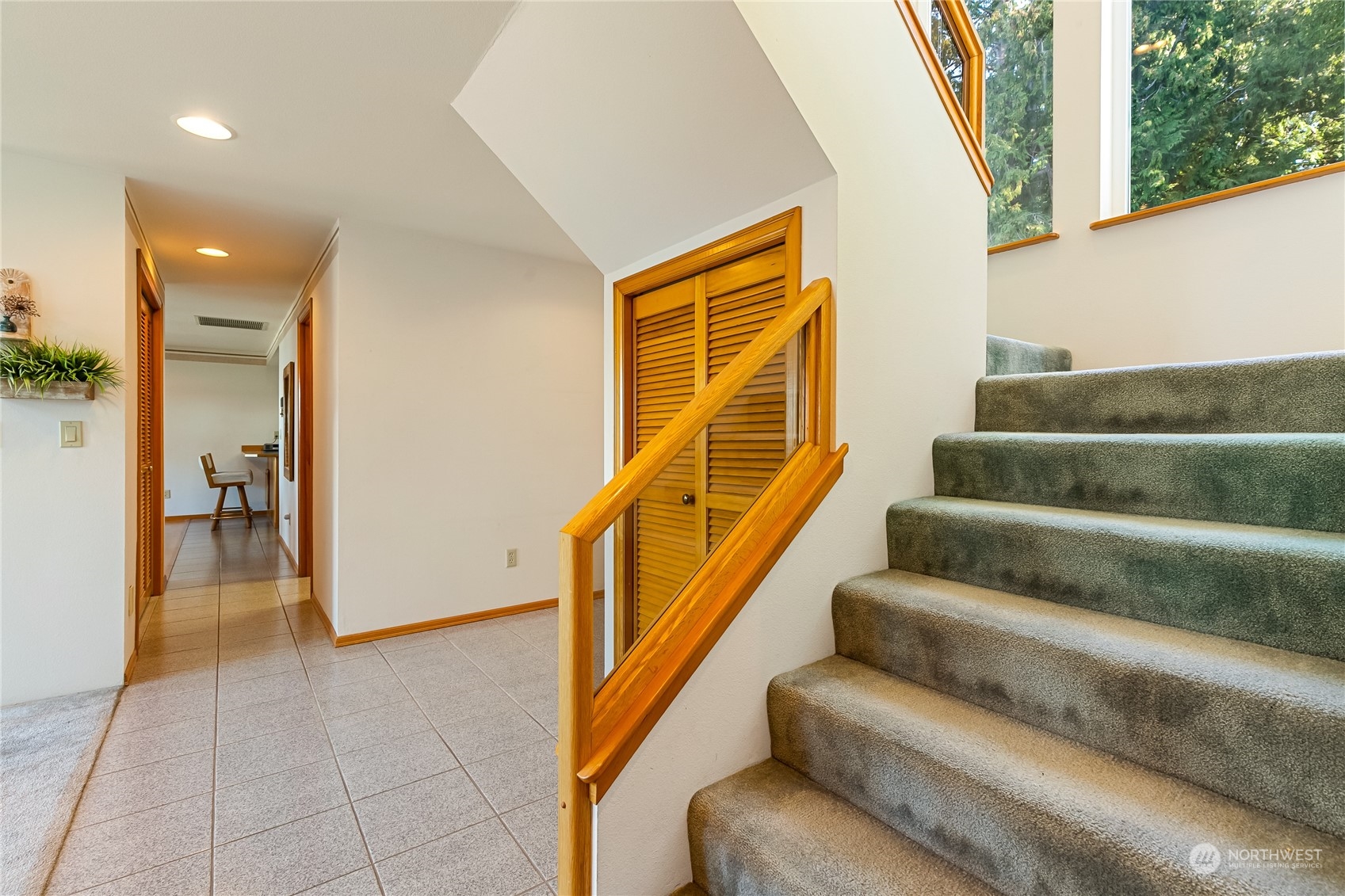 3376 Northgate Road Bellingham, WA 98226 - Photo 23 of 38 a view of entryway and hall with wooden floor