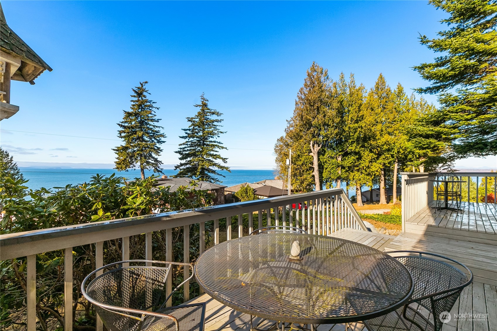 3376 Northgate Road Bellingham, WA 98226 - Photo 30 of 38 a view of a swimming pool with a deck