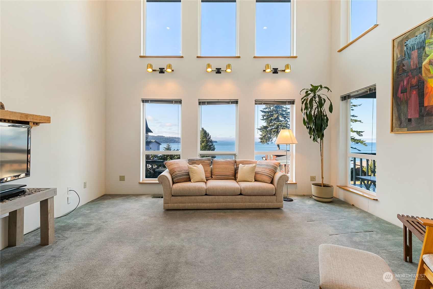 3376 Northgate Road Bellingham, WA 98226 - Photo 10 of 38 a living room with furniture and a flat screen tv