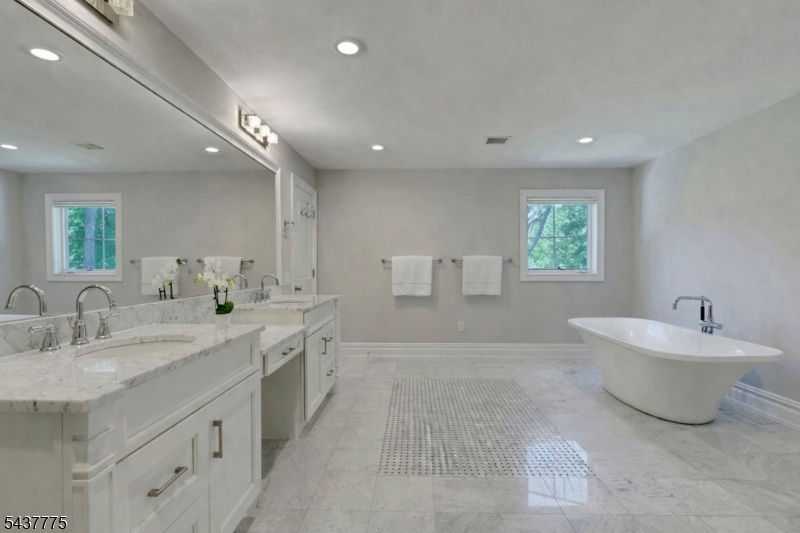 16 Exeter Road Short Hills, NJ 07078 - Photo 30 of 49