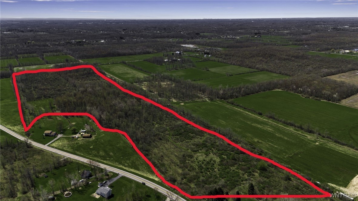 6030 Riddle Road Royalton, NY 14094 - Photo 1 of 4