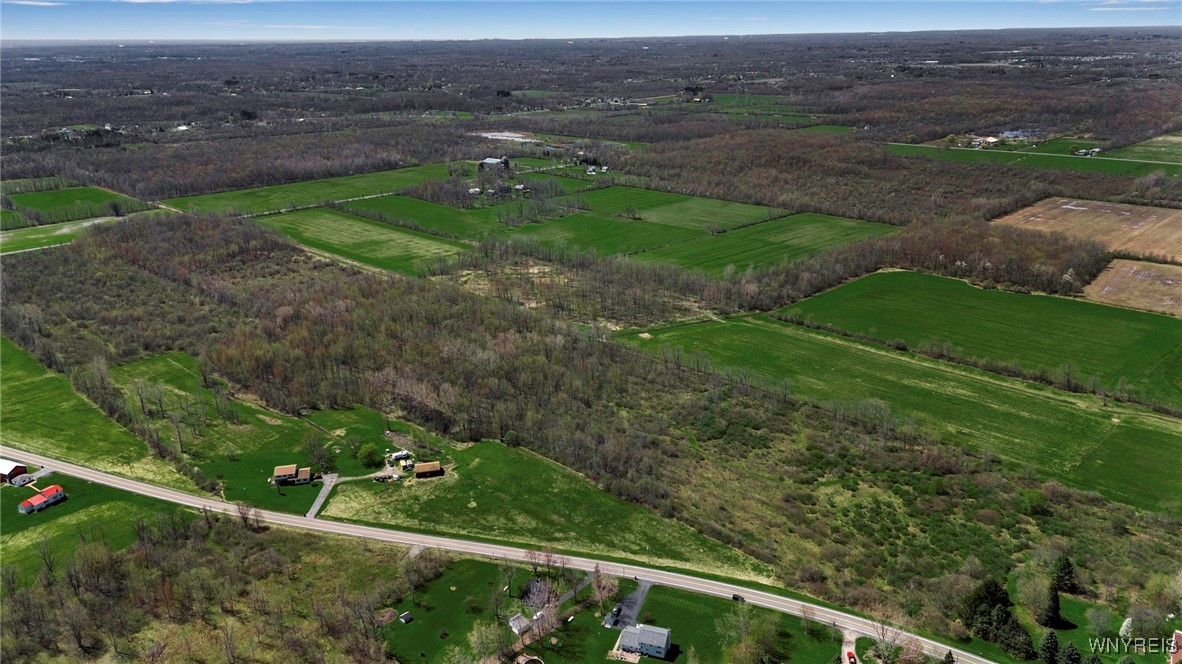 6030 Riddle Road Royalton, NY 14094 - Photo 4 of 4