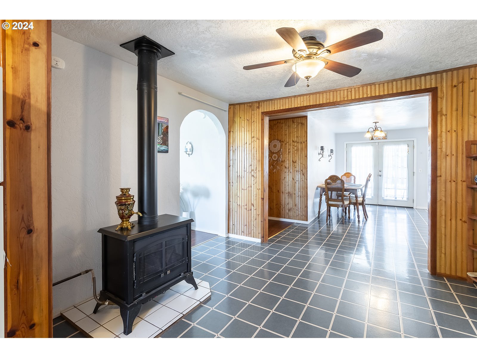 83576 North Harvey Road Creswell, OR 97426 - Photo 17 of 44