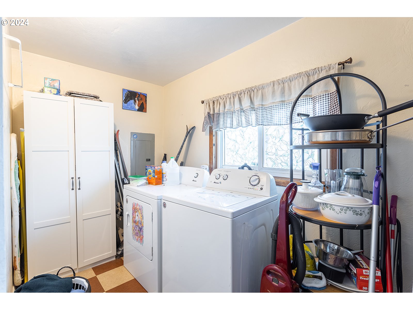 83576 North Harvey Road Creswell, OR 97426 - Photo 28 of 44