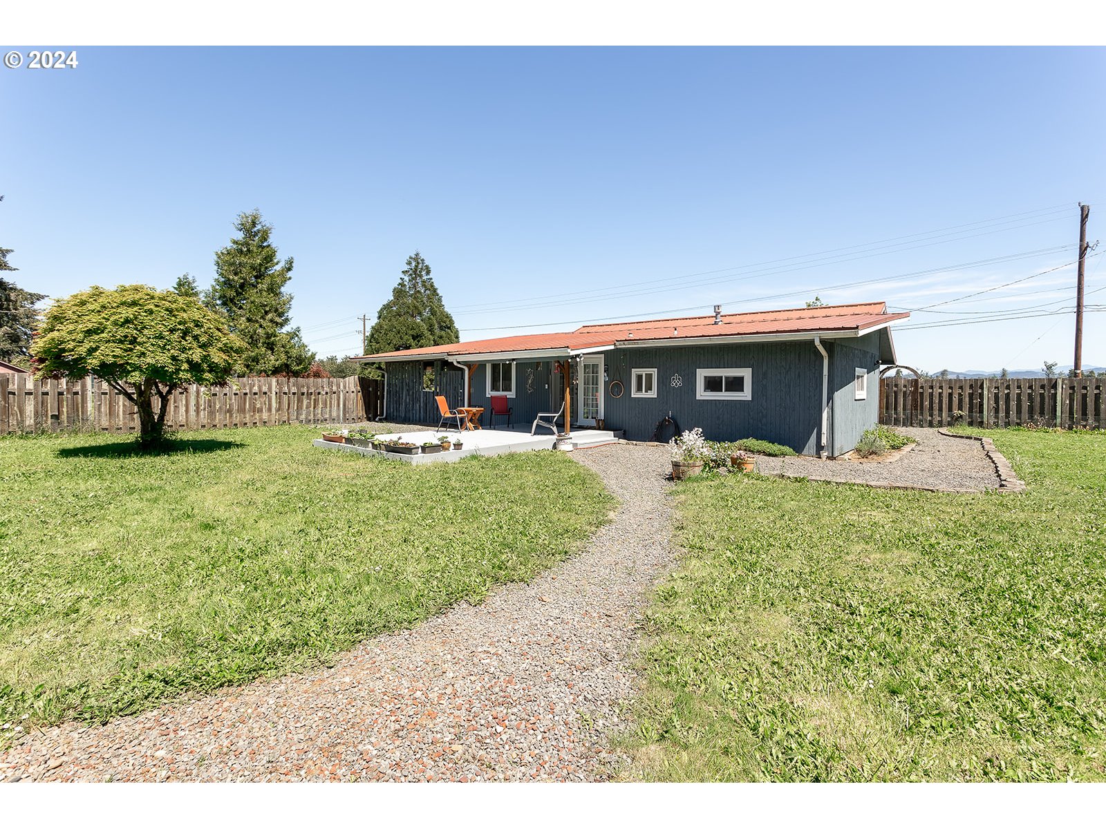 83576 North Harvey Road Creswell, OR 97426 - Photo 36 of 44